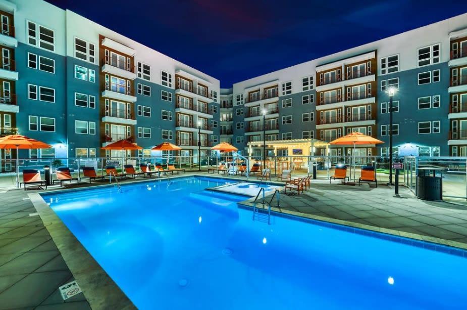 Cozysuites Phx Roro Gym, Pool, Pets, Parking! #9 Phoenix Exterior foto