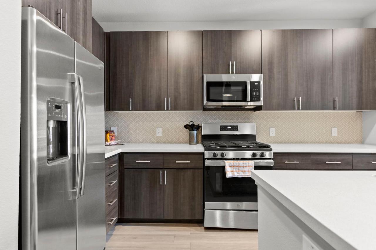 Cozysuites Phx Roro Gym, Pool, Pets, Parking! #9 Phoenix Exterior foto